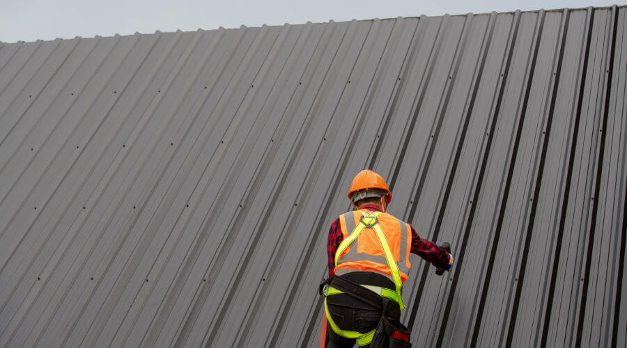 Professional metal roof installation services in Gainesboro, TN